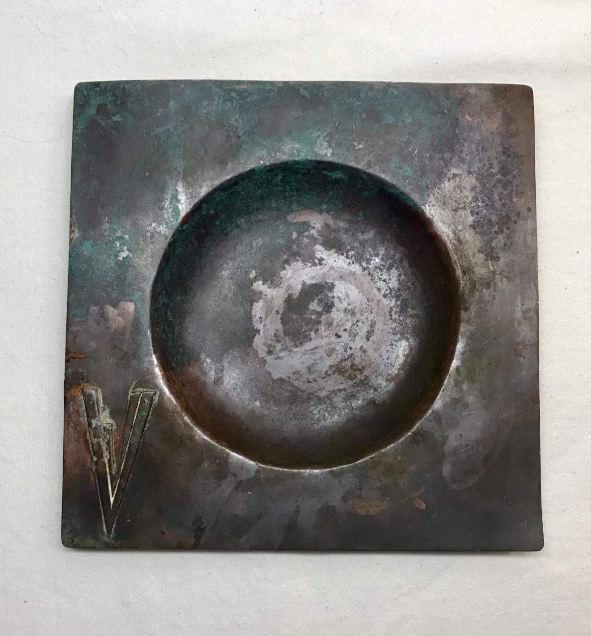 copper ashtray 1.jpg