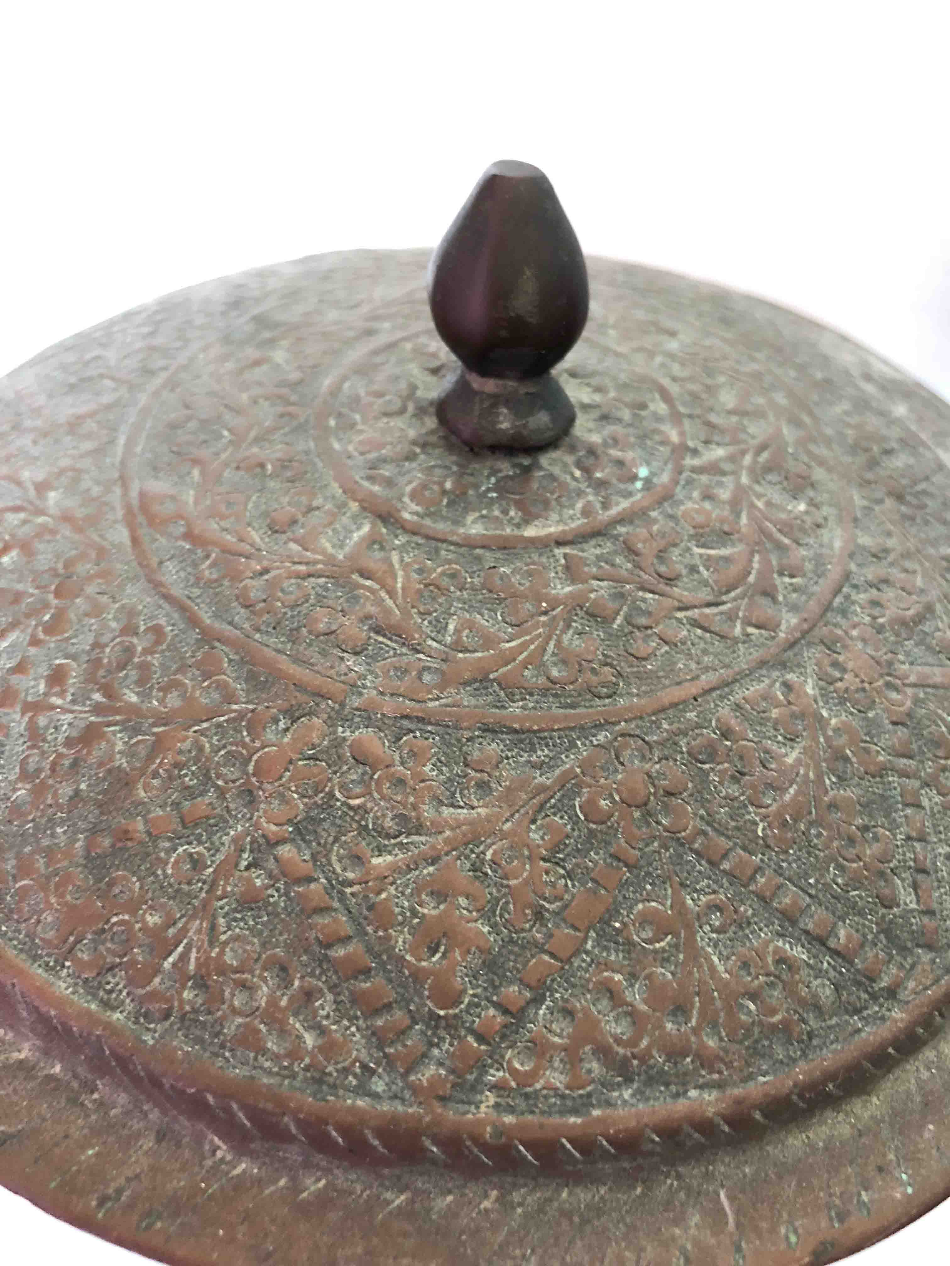 Copper - Floral Engraved Pail top.JPG