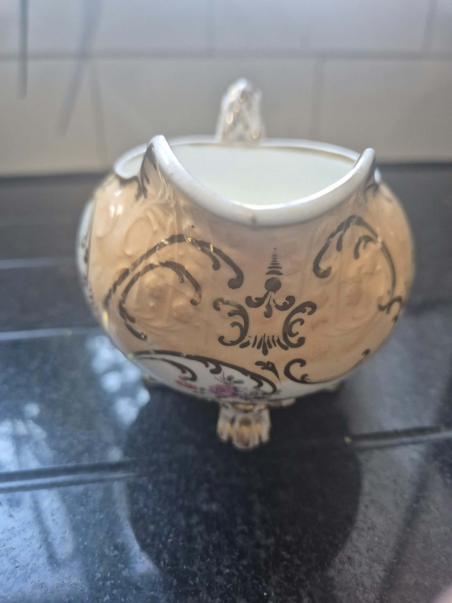 Creamer Rockingham Style E.jpg