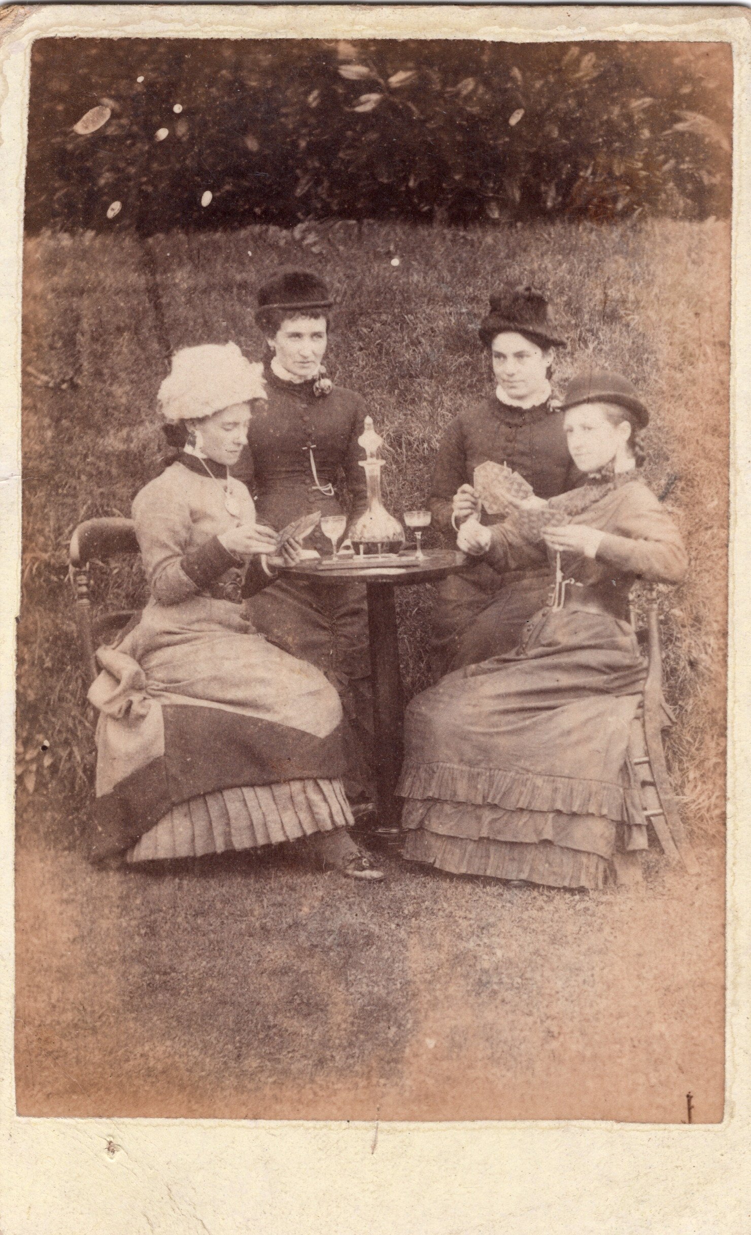 Cribbage women 1870s cdv.jpg