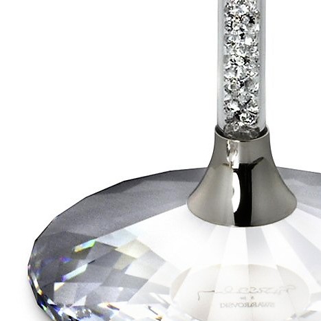 crystalline base.jpg