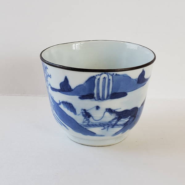 cup1.JPG