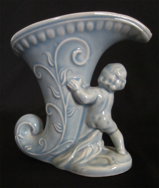 Cupid&CornucVase back1-640.jpg