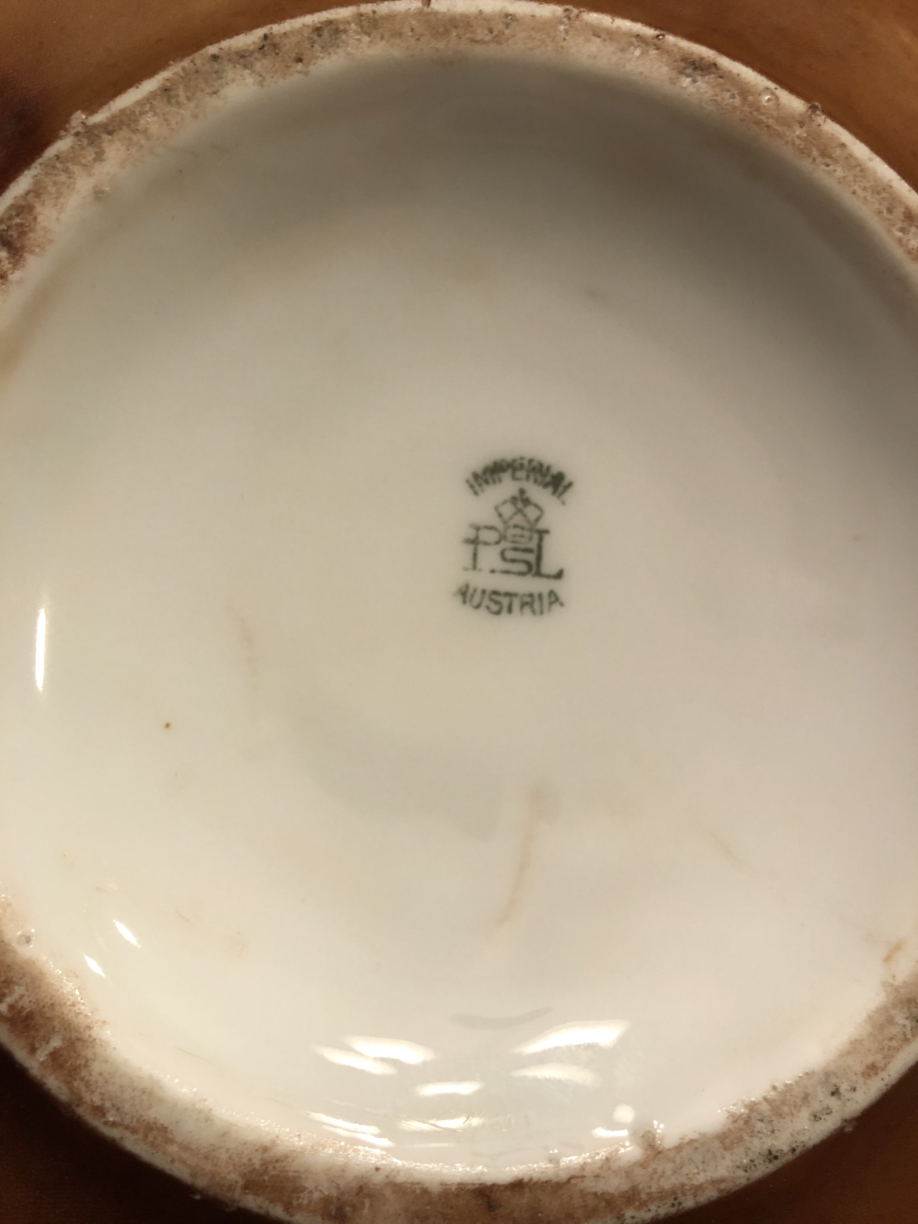 Imperial PSL Austria Vase Antiques Board