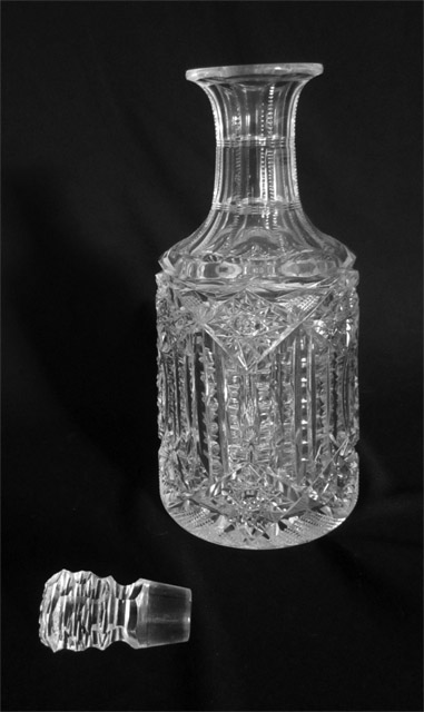 Decanter CG3 stopper off GS 640ppi .jpg