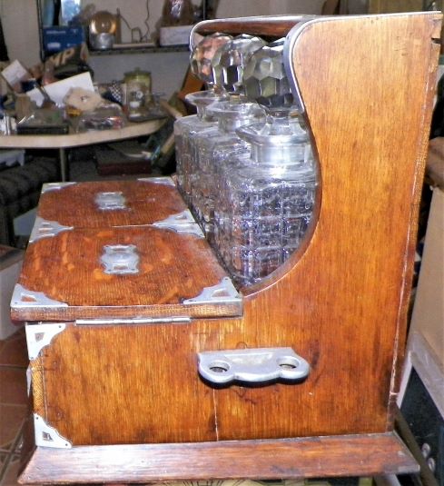 DECANTER HOLDER WOOD 3AAA.JPG