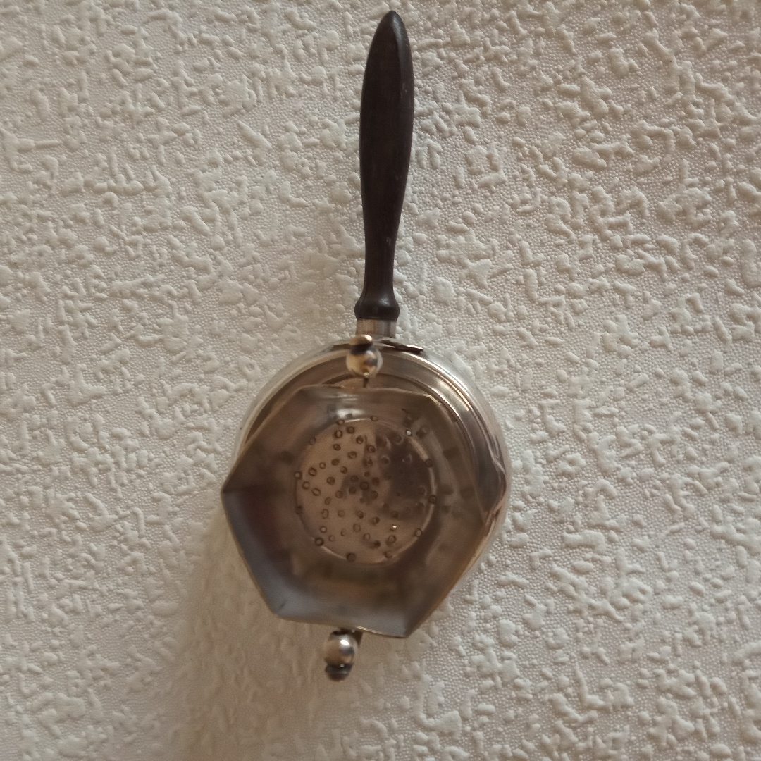 DFes teastrainer C.JPG