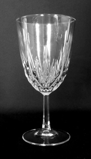 Diamant wine goblet1 640.jpg