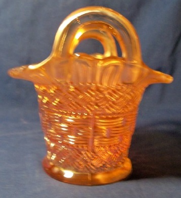 Diamond Beaded Basket3.jpg