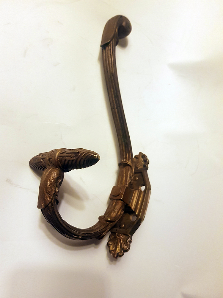 Double Coat Hook4.jpg