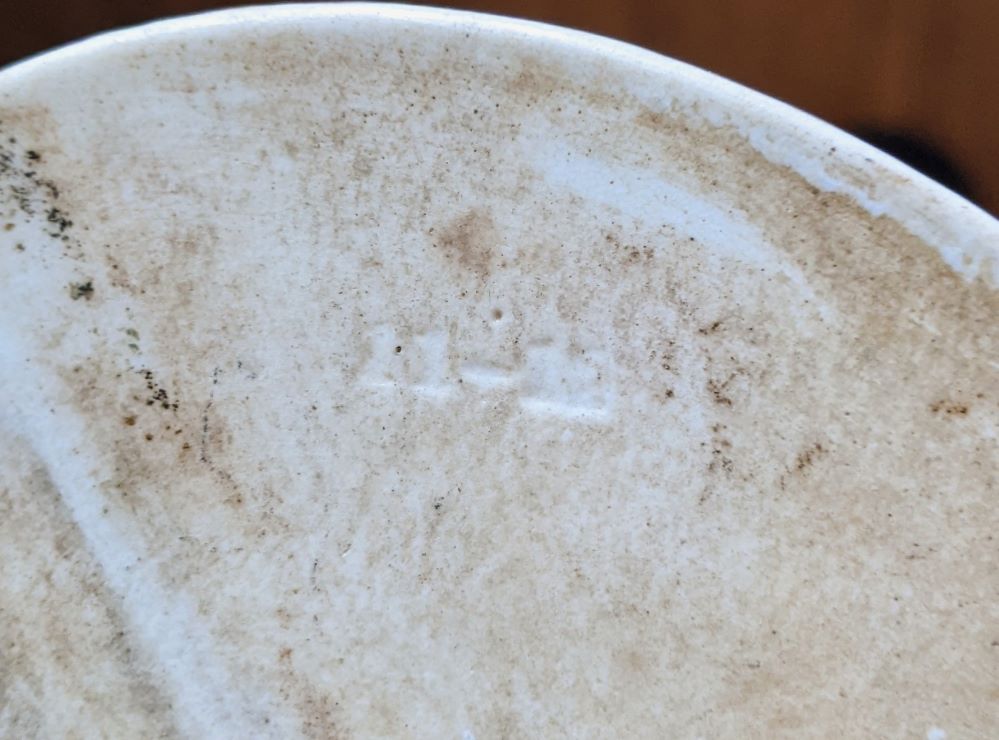 Doulton plaque date mark 2.jpg