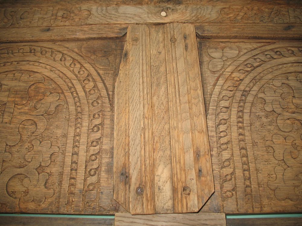 dower central panel.jpg