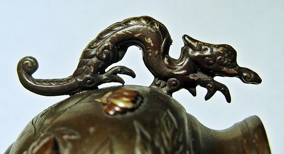 dragon vase 6.jpg