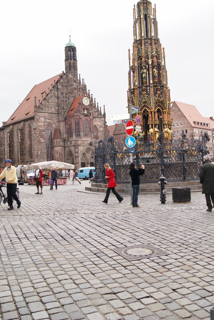 DSC01940 (685x1024).jpg