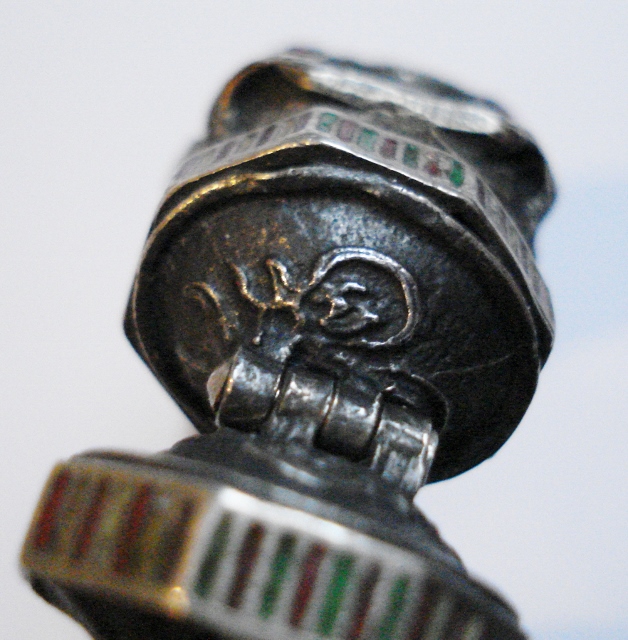 DSC07405 (628x640).jpg