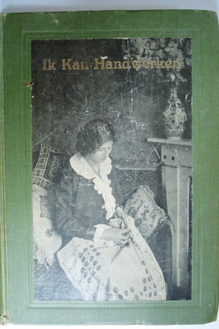 DSC08101 (427x640).jpg