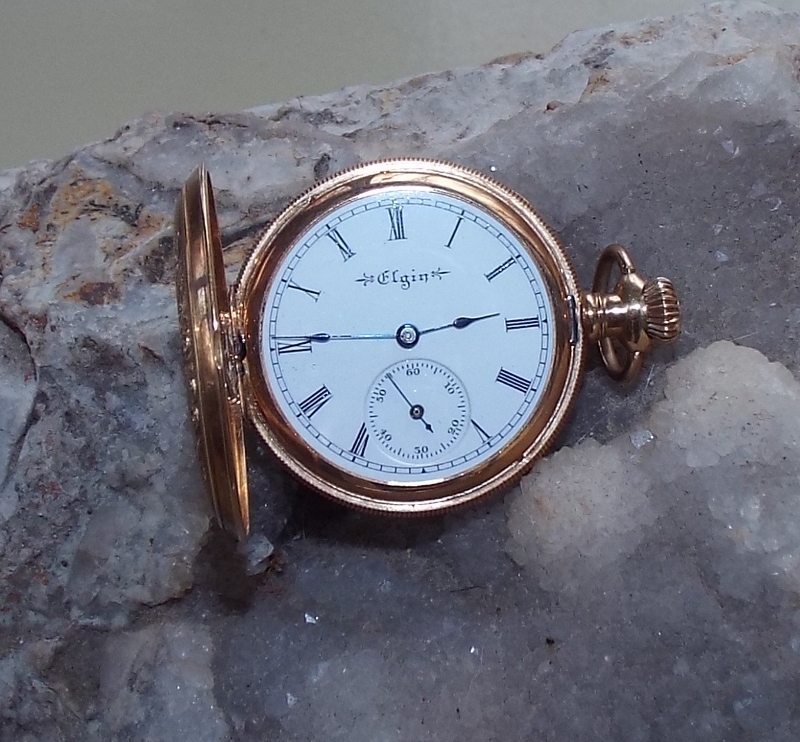 DSCF0920 (800x742).jpg