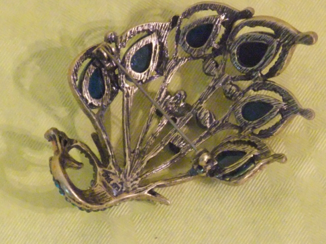 DSCF6056 lres.jpg