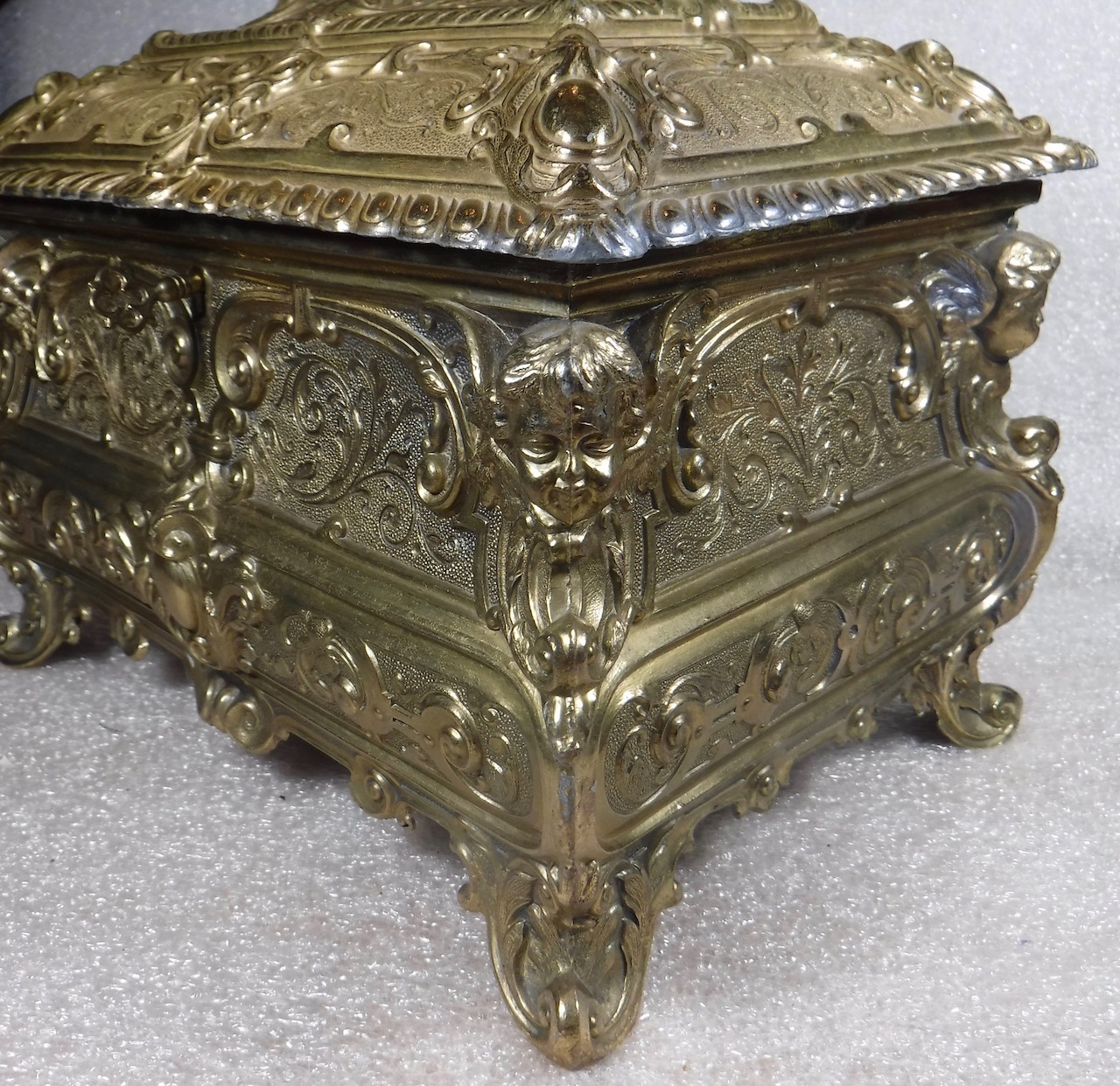 Large Jewelry Box Antiques Board