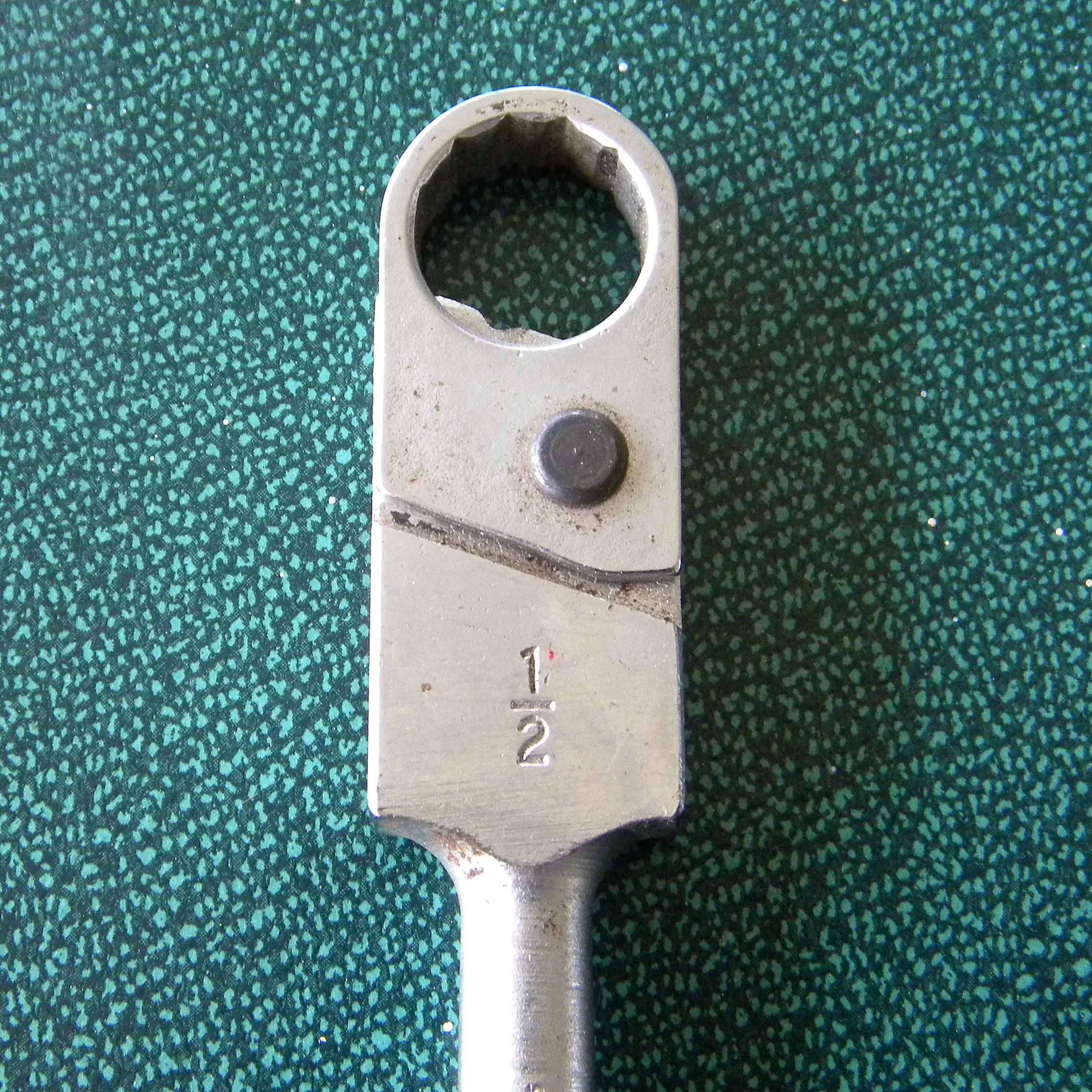 DSCN1600 Top Tool Head1.jpg