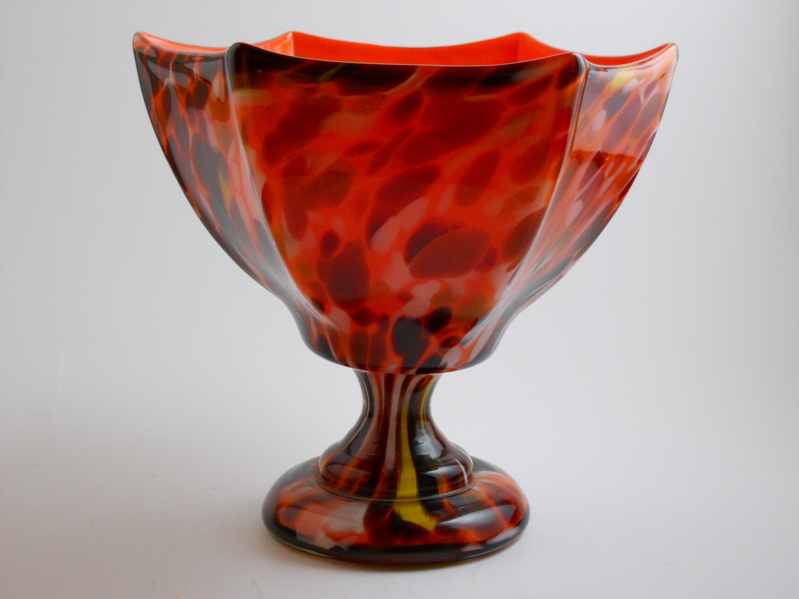 Kralik KNUCKLE Vase/Bowl,Circa 1930 Antiques Board