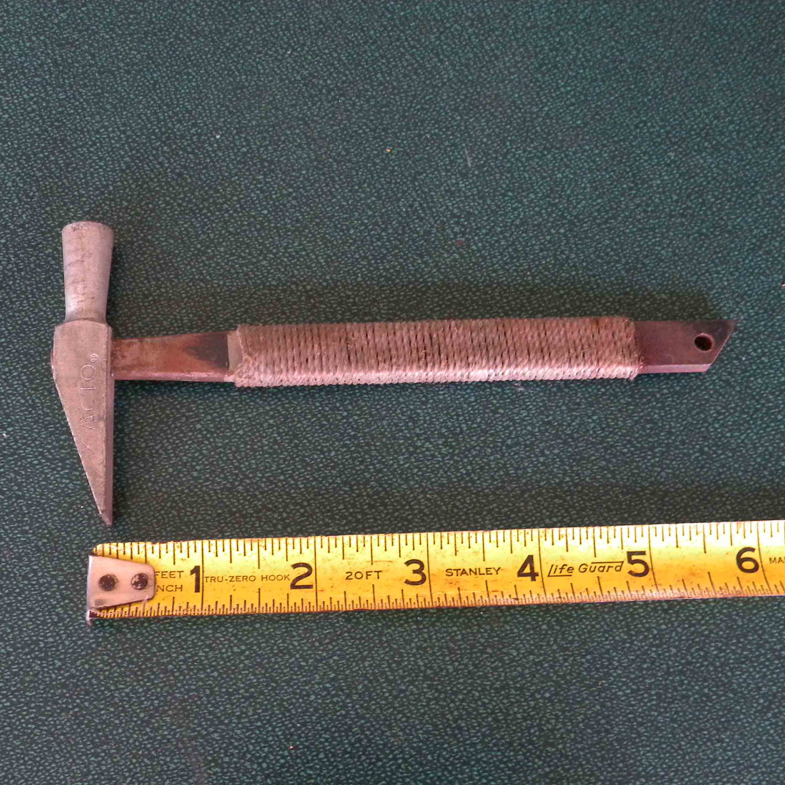 DSCN6282 Hammer w Ruler1.jpg