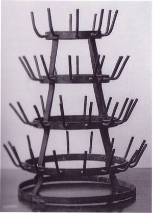 Duchamp Bottle Dryer Best.jpg