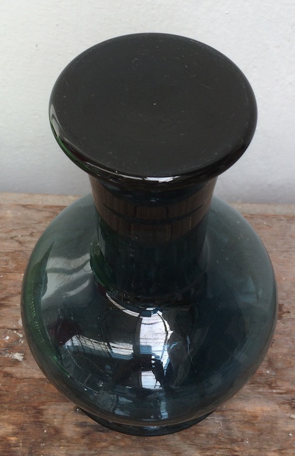 dull blue vase bottom.jpg
