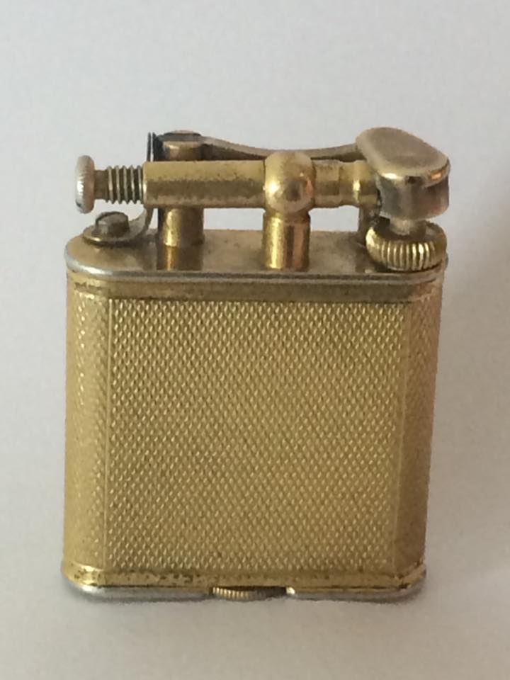 dunhill02.jpg
