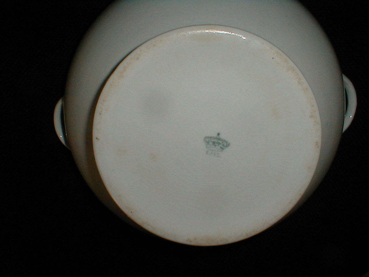 East End Pottery Co. E. Liverpool, Ohio tureen february 16 2020 009.JPG