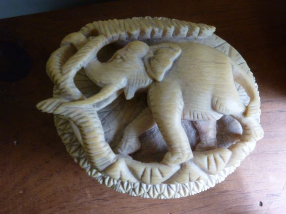 elephant box top.JPG