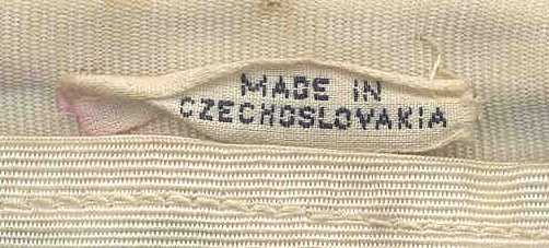 EveningBagCzechIvoryBeadLabel.jpg
