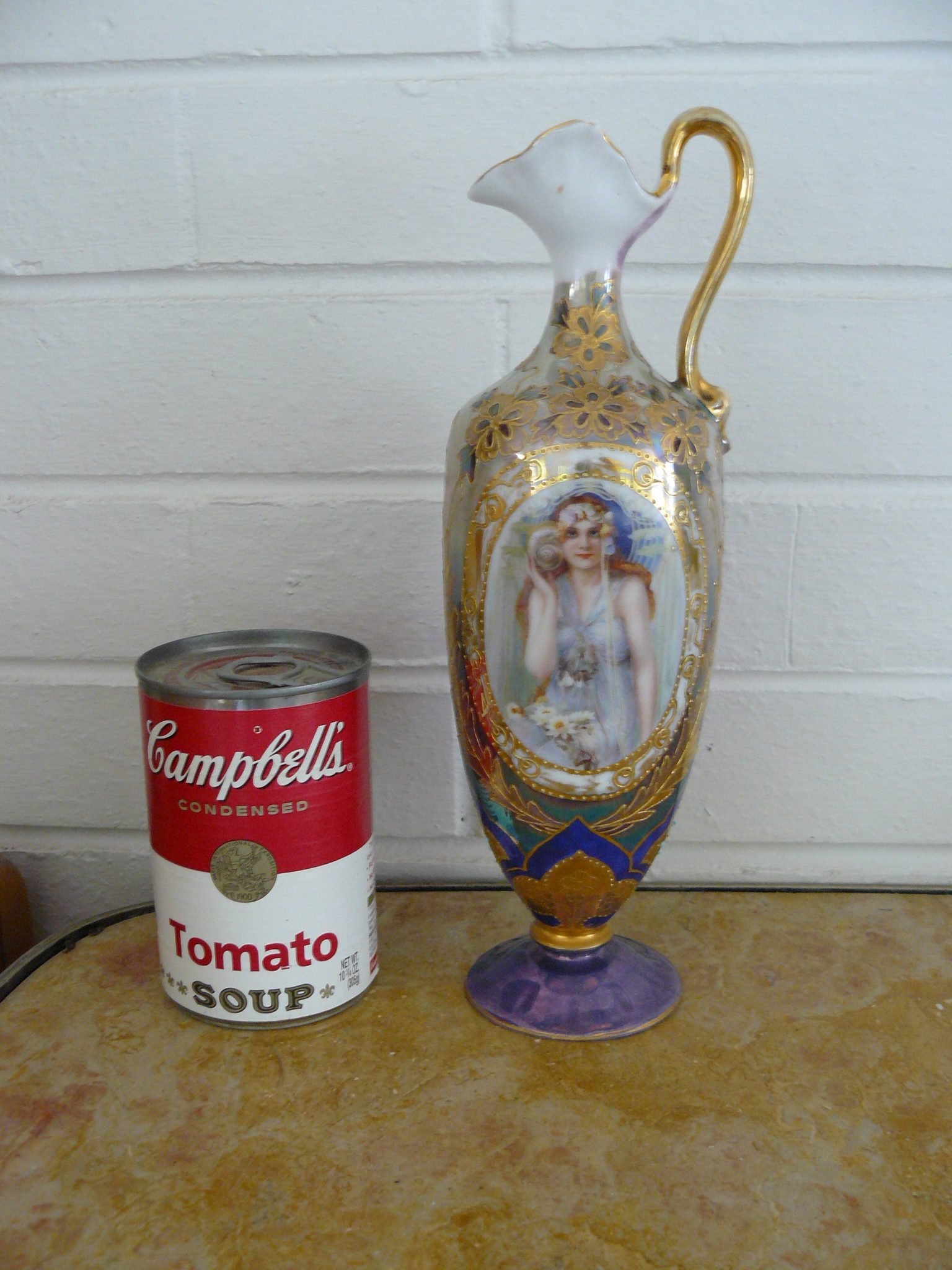 ewer1.jpg