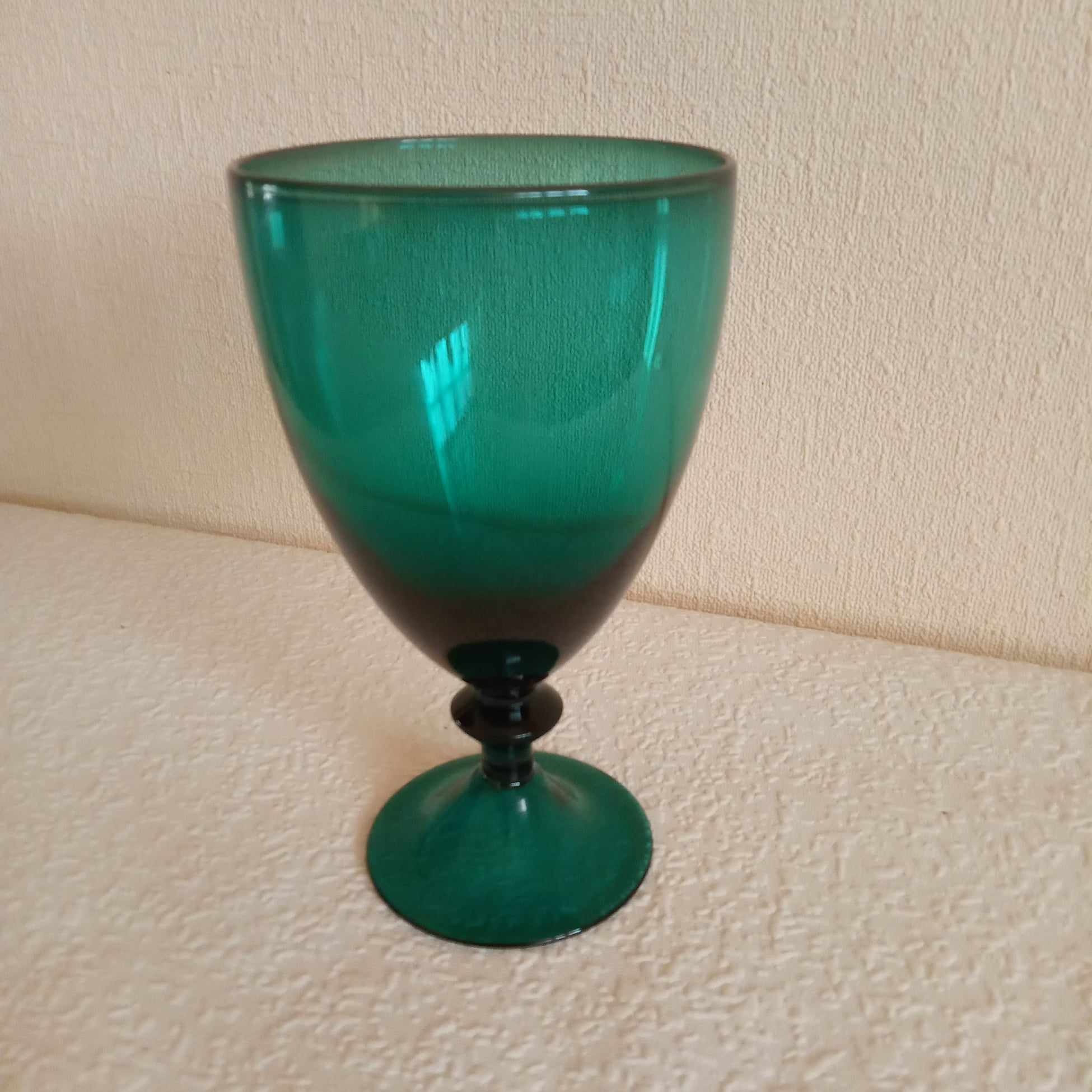 F012 Green water or wine goblets EEE.jpg