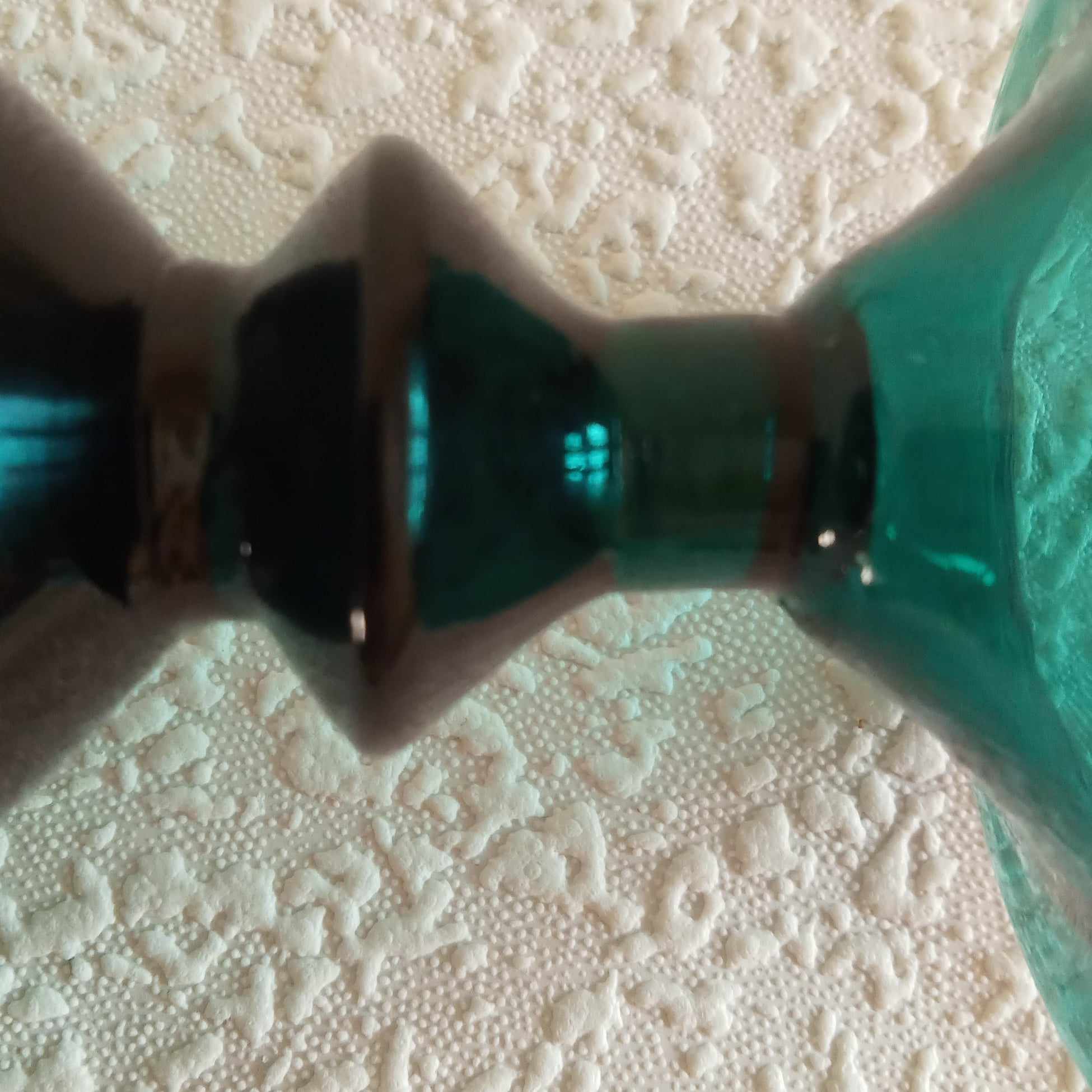 F012 Green water or wine goblets OOO.jpg