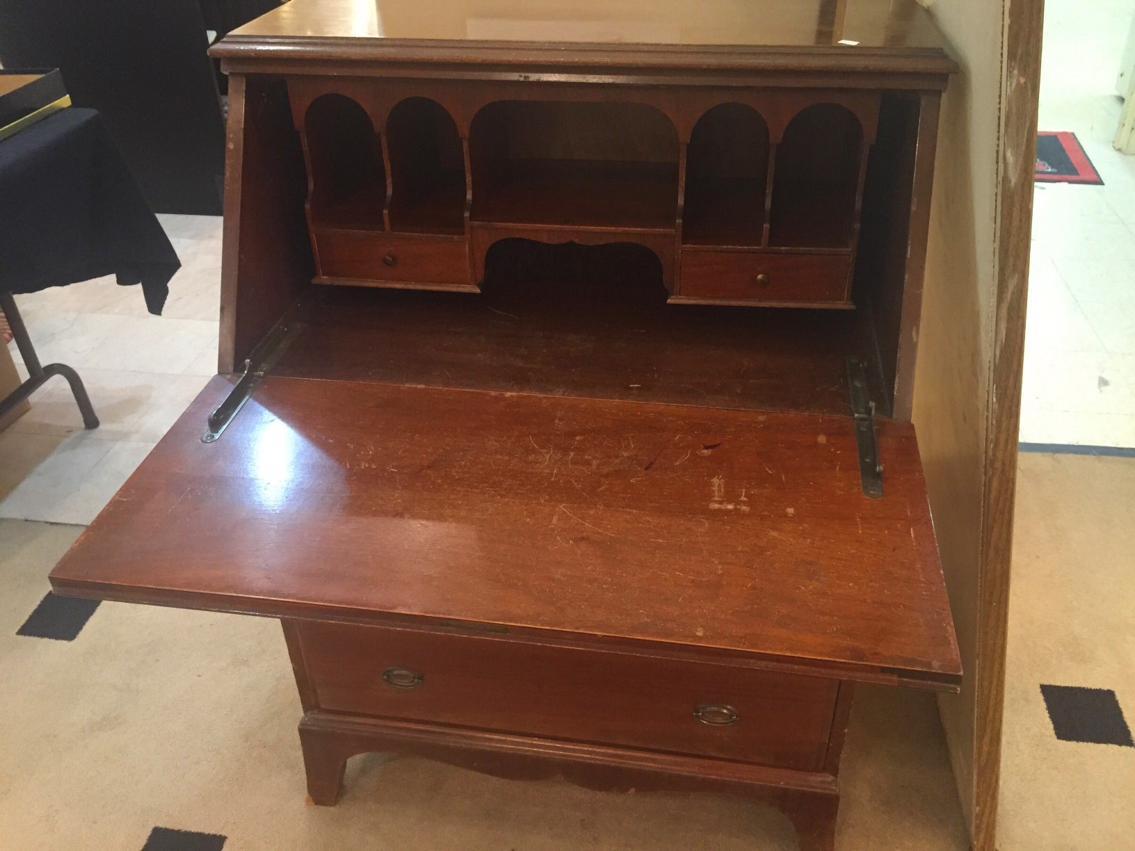 Rockford secretary desk | Antiques Board