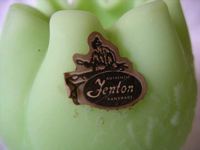 Fenton Glass Rose Bowl Label.jpg