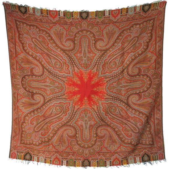 FORUM Victorian Shawl.jpg