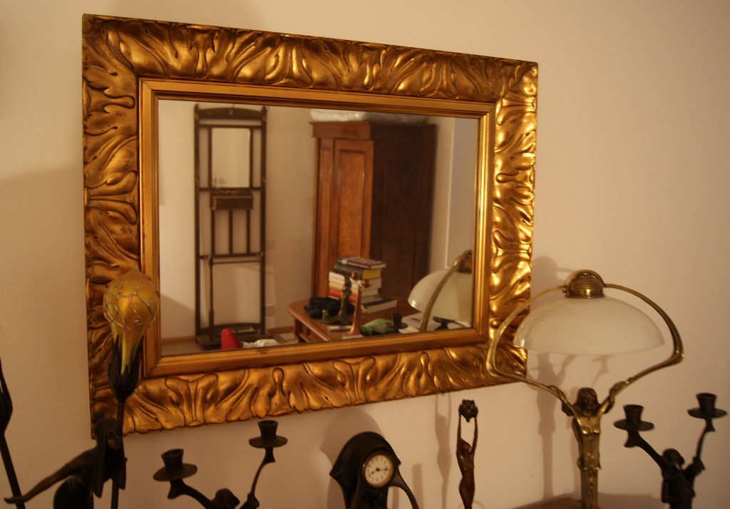 frame (1024x714).jpg