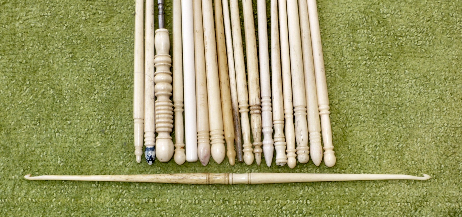 Antique Bone & Ivory Crochet Hook Collection Antiques Board