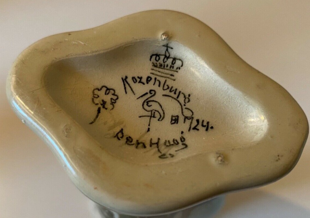 Rozenburg vase stamps translation please Antiques Board