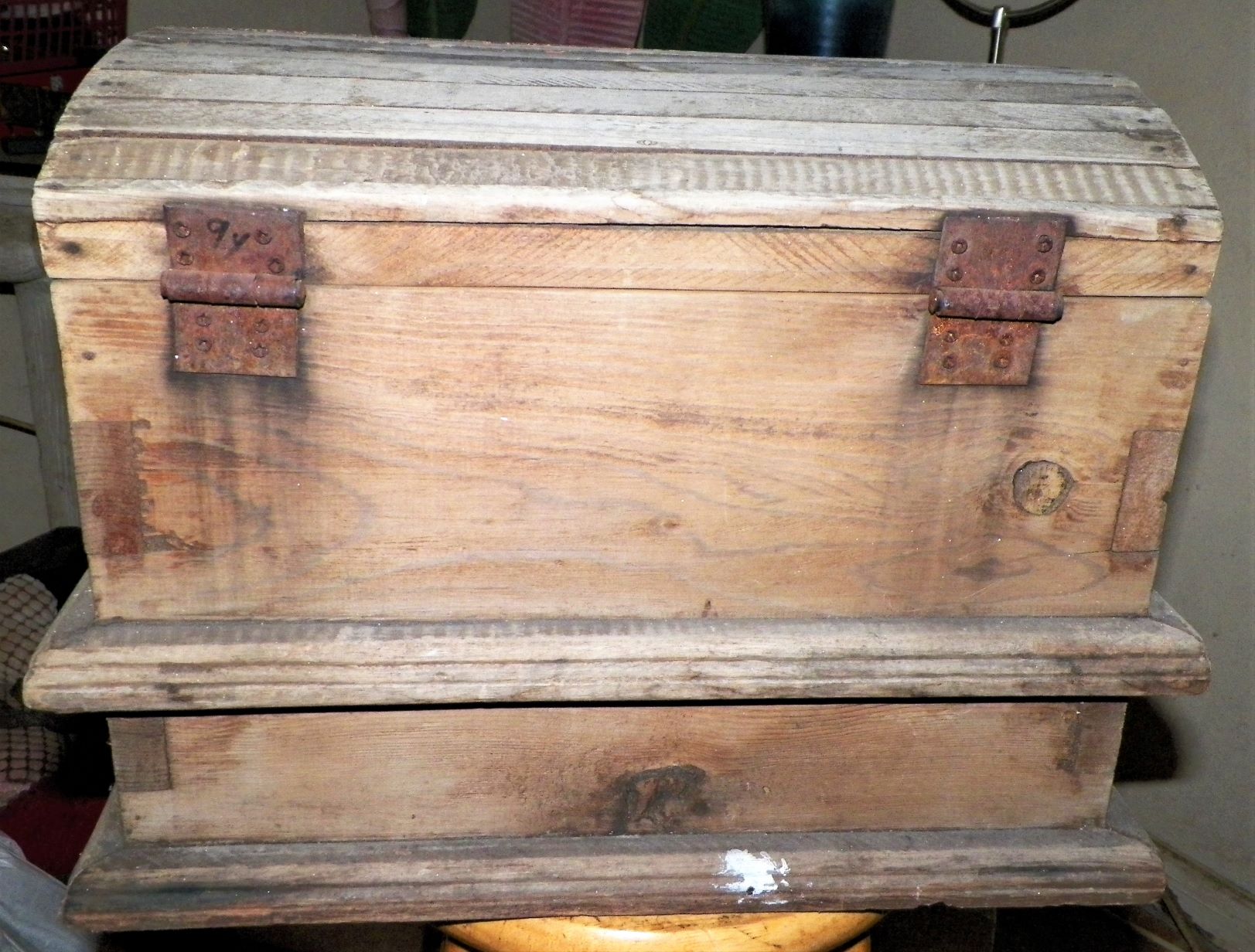 FURNITURE CHEST 2 STORY WOOD WROUGHT IRON 3AA.JPG