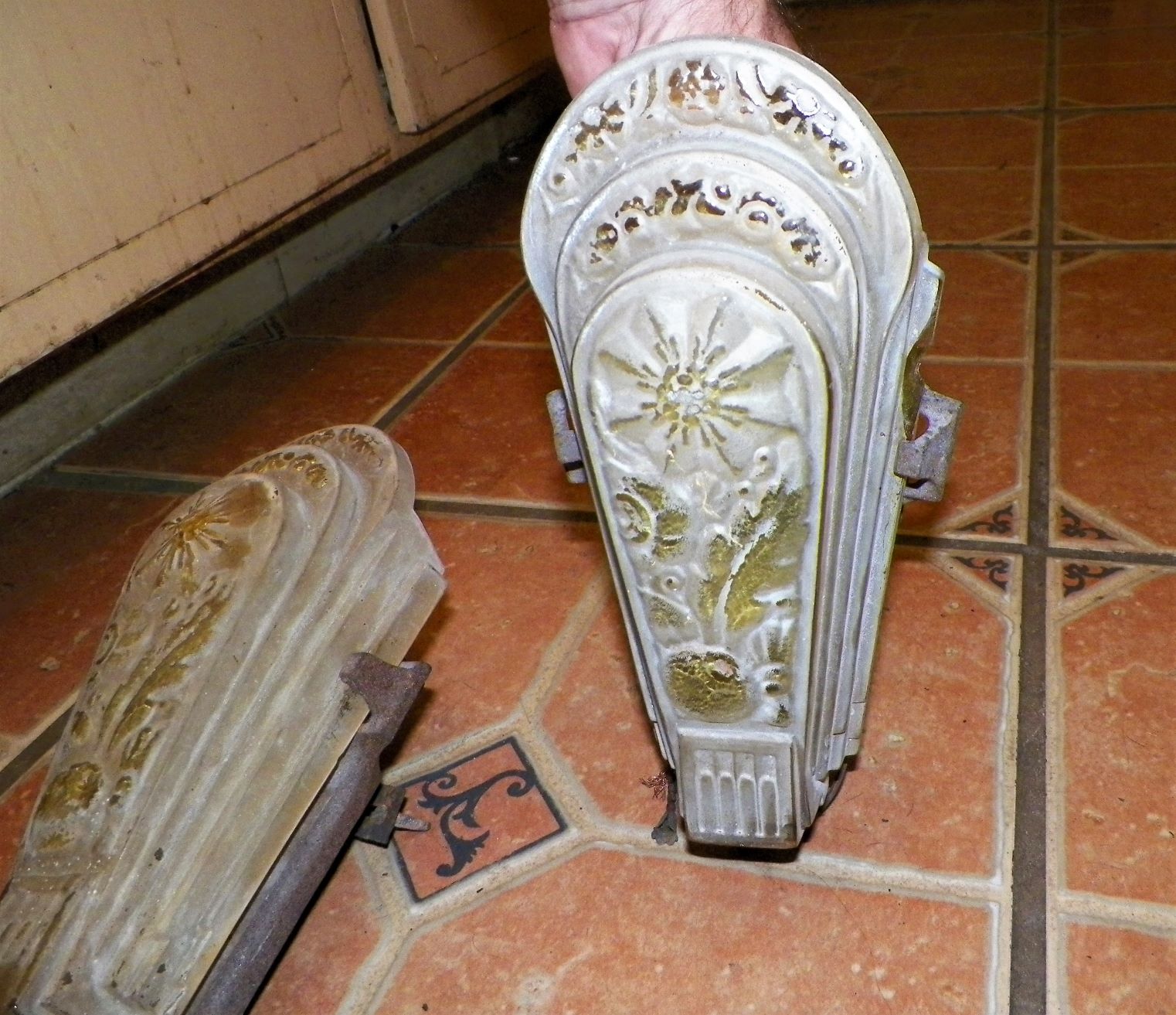 FURNITURE DECO SCONCES 1AAZ.jpg