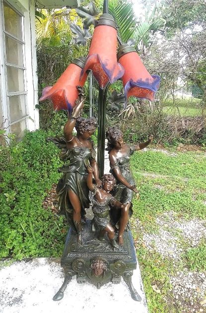 FURNITURE LAMP FIGURAL ART D FRANCE 1AAA RESIZED.jpg