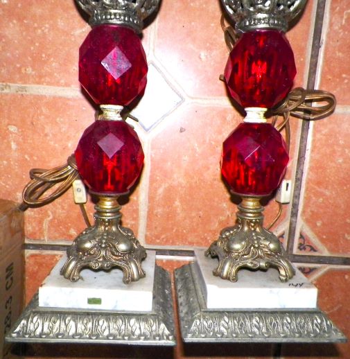FURNITURE LAMP RED BRASS & MARBLE BASE 3AAA.JPG