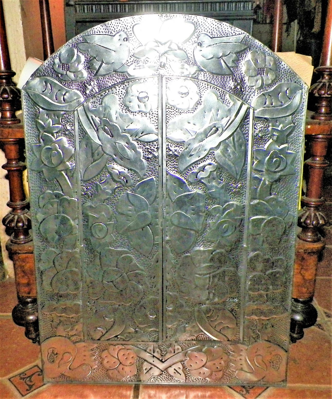 FURNITURE MIRROR ALUMINUM WITH DESIGNS & DOORS 1AAAzz.jpg