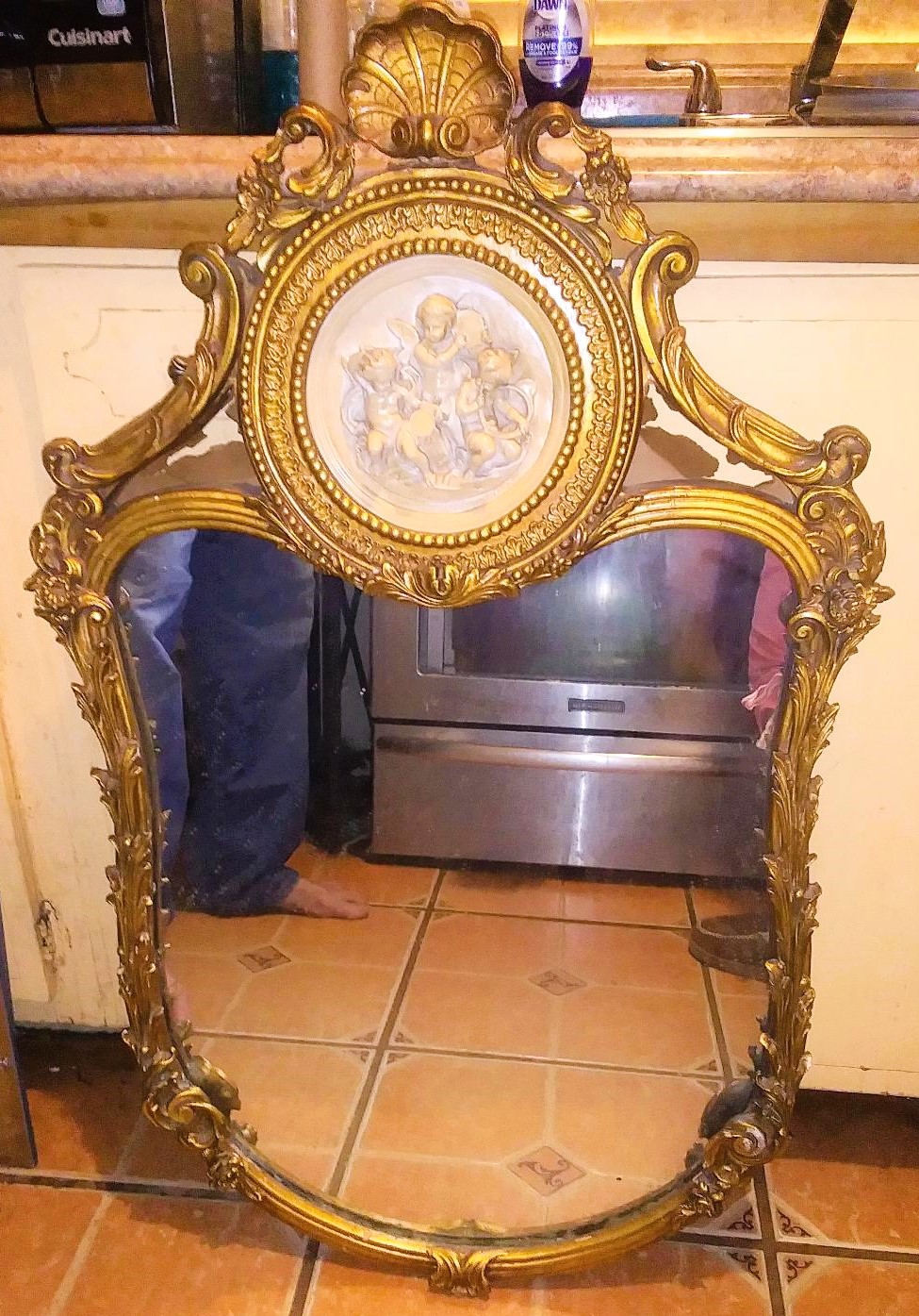 FURNITURE MIRROR CHERUBS 1CAA.jpg