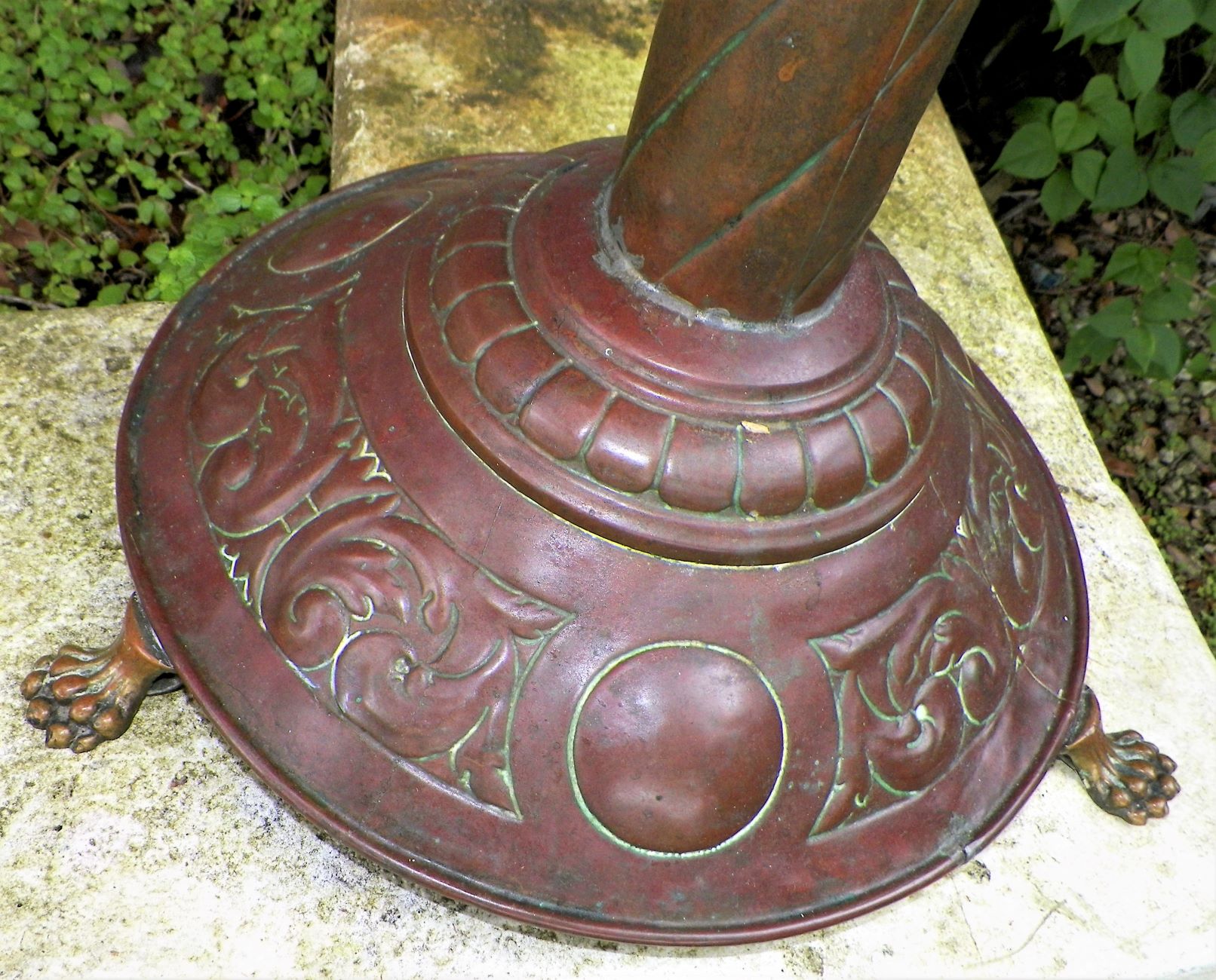 FURNITURE PLANT STAND BRASS COPPER 3AA.JPG