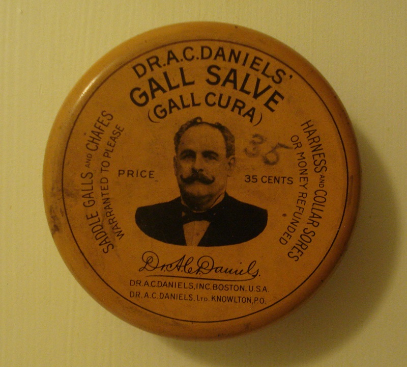 gall salve.jpg