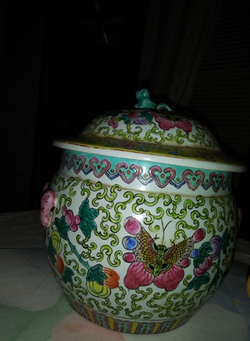 ginger jar 10.jpg